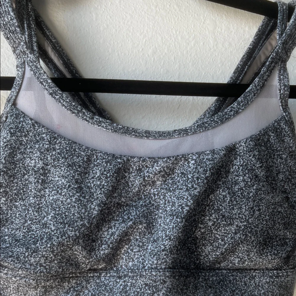 Lululemon Athletica Heathered Gray Sports Bra - Picture 5 of 5